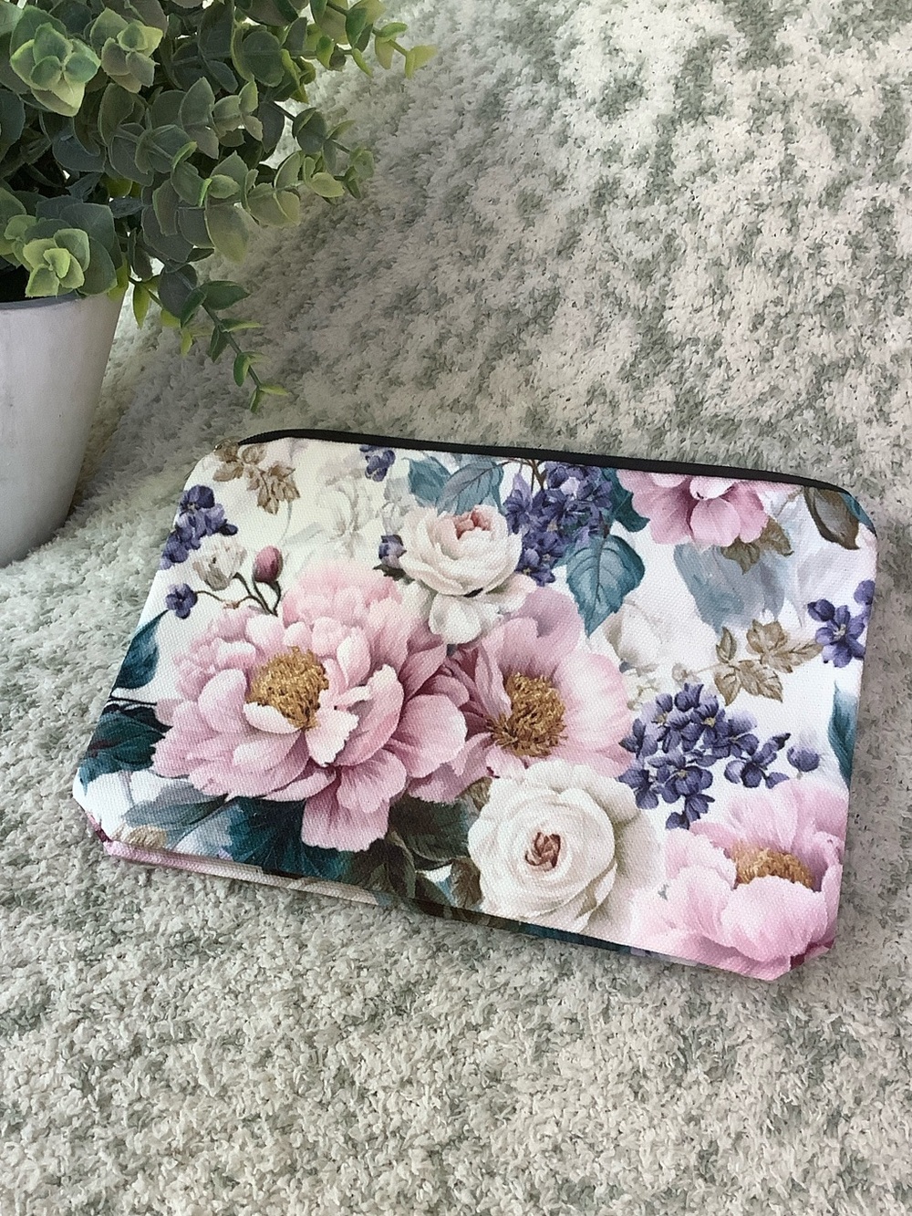 Baroque Floral Cosmetics Bag Zip Pouch - Pink, White & Purple Peony Print NWT